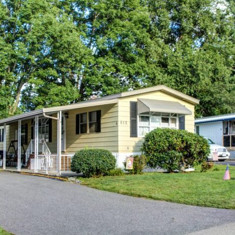 Mobile home at Radante Estates